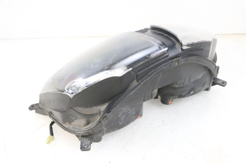 photo de PHARE AVANT YAMAHA FJR ABS 1300 (2006 - 2012) - Autre angle de vue