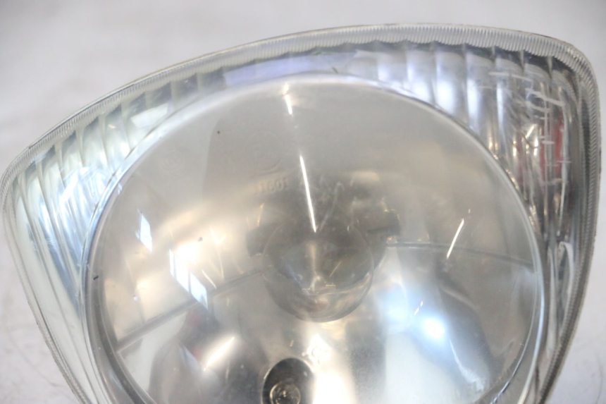 photo de PHARE AVANT PIAGGIO FLY 2T 50 (2004 - 2017) - Focus structure
