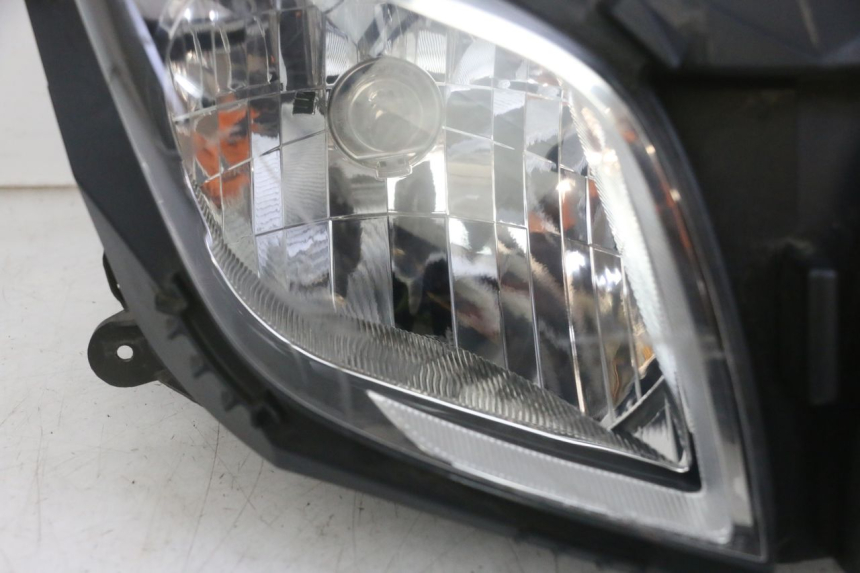 photo de PHARE AVANT HONDA FORZA ABS 300 (2013 - 2019)