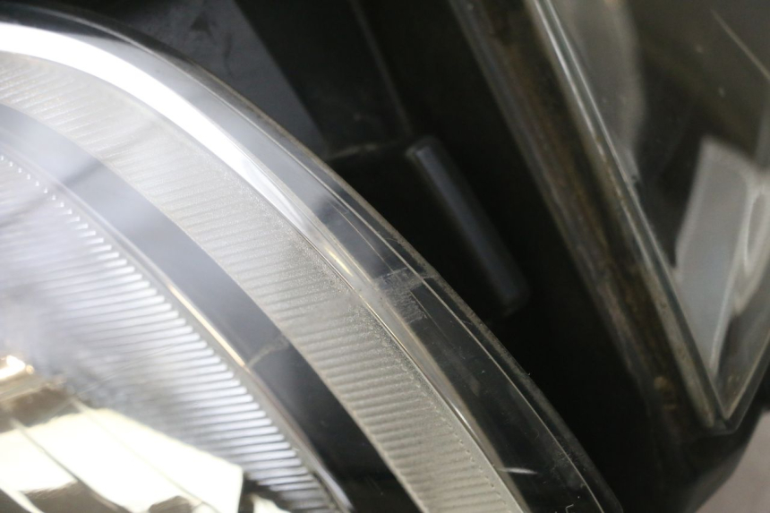 photo de PHARE AVANT HONDA FORZA ABS 300 (2013 - 2019)