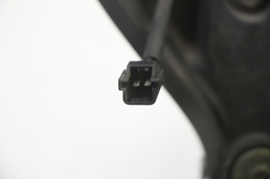 photo de PHARE AVANT YAMAHA FZ6 FAZER S2 600 (2007 - 2011)