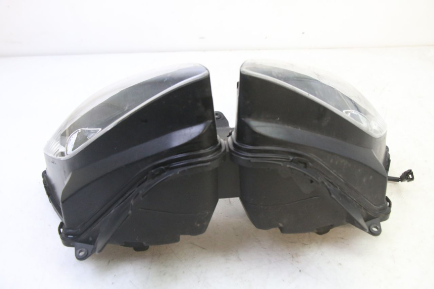 photo de PHARE AVANT YAMAHA FZ6 FAZER S2 600 (2007 - 2011)