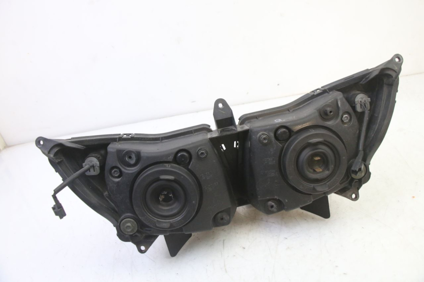 photo de PHARE AVANT YAMAHA FZ6 FAZER S2 600 (2007 - 2011)