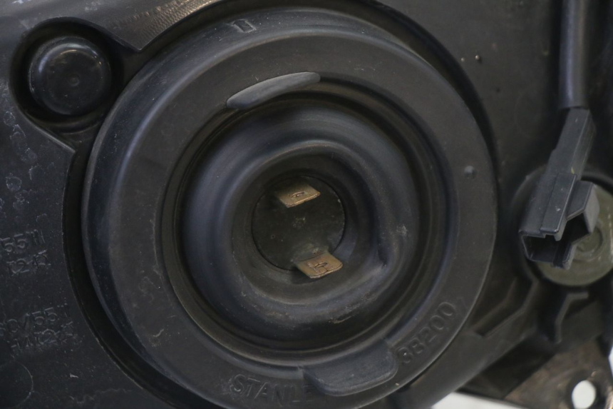 photo de PHARE AVANT YAMAHA FZ6 FAZER S2 600 (2007 - 2011)
