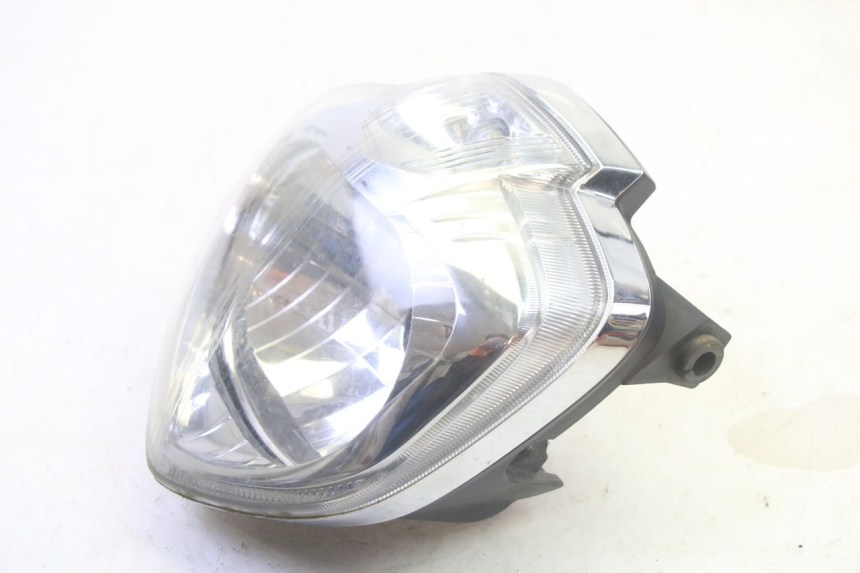 photo de PHARE AVANT YAMAHA FZ6 N FAZER 600 (2004 - 2006)