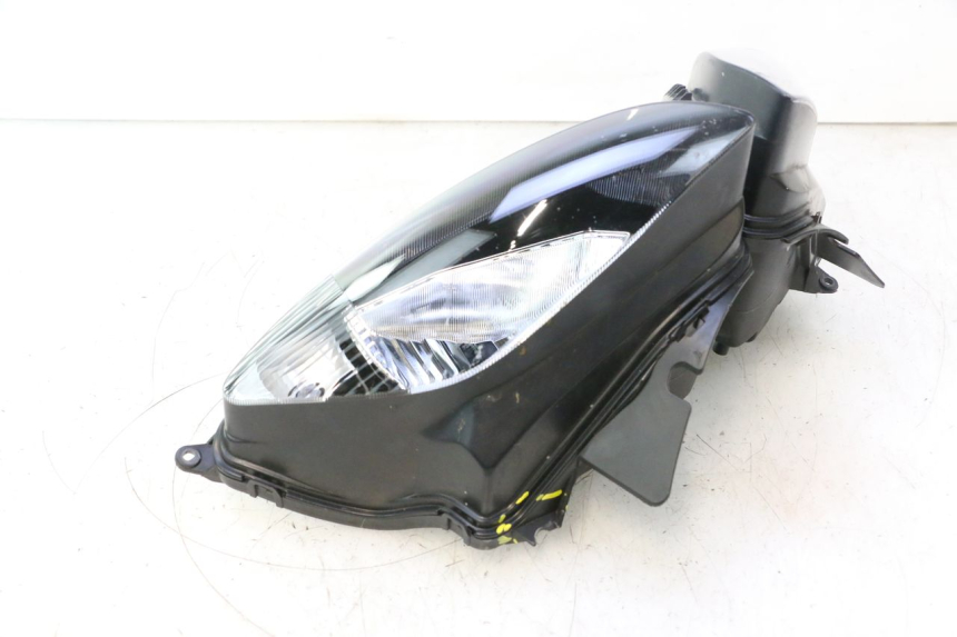photo de PHARE AVANT YAMAHA FZ8 800 (2010 - 2016) - Inspection visuelle