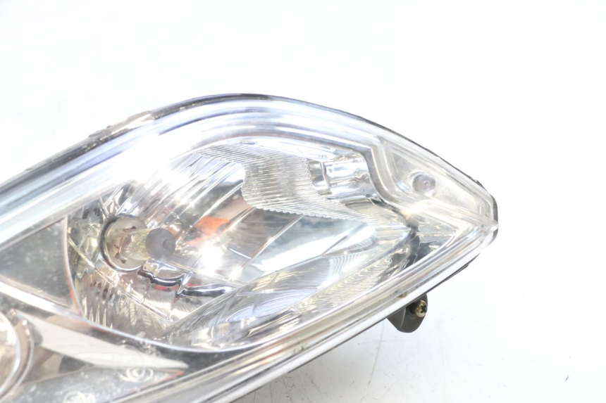 photo de PHARE AVANT GAUCHE PEUGEOT CITYSTAR 2T 50 (2018 - 2021) - Zoom état d’usage