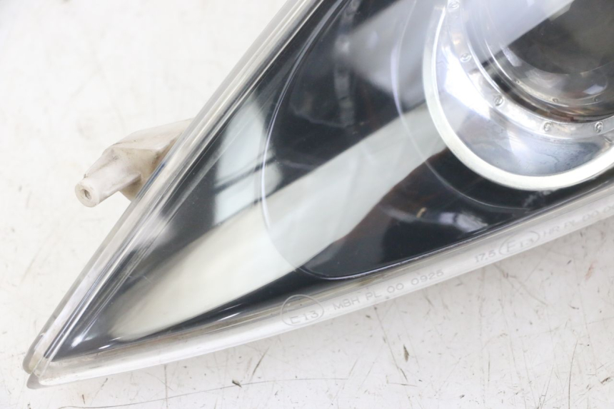 photo de PHARE AVANT GAUCHE PEUGEOT JET FORCE CARBU 50 (2003 - 2016)