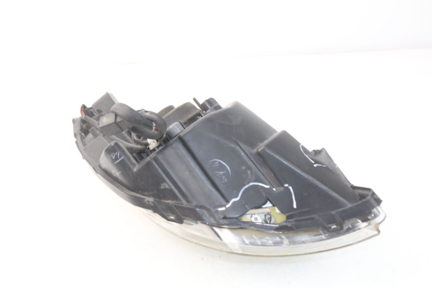 photo de PHARE AVANT GAUCHE PEUGEOT SATELIS 300 (2012 - 2015)