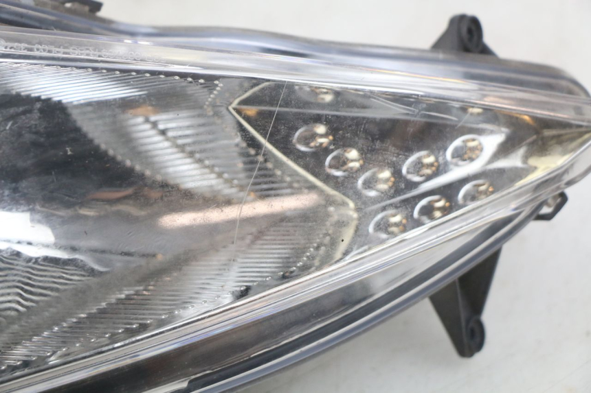 photo de PHARE AVANT GAUCHE PEUGEOT SPEEDFIGHT 3 AIR 50 (2009 - 2015)