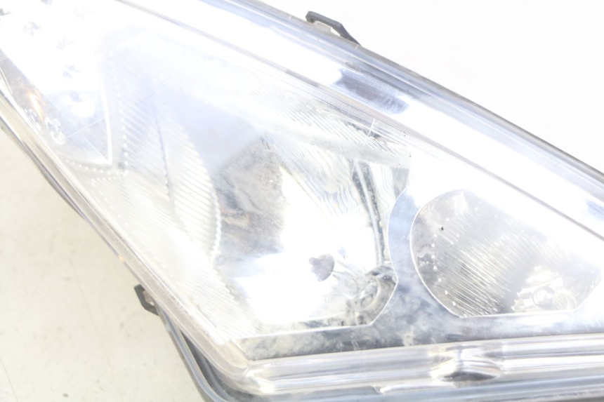 photo de PHARE AVANT GAUCHE PEUGEOT SPEEDFIGHT 3 AIR 50 (2009 - 2015)