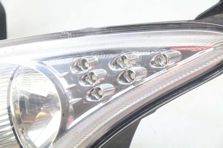 photo de PHARE AVANT TNT MOTOR GRIDO 2T 50 (2010 - 2019)