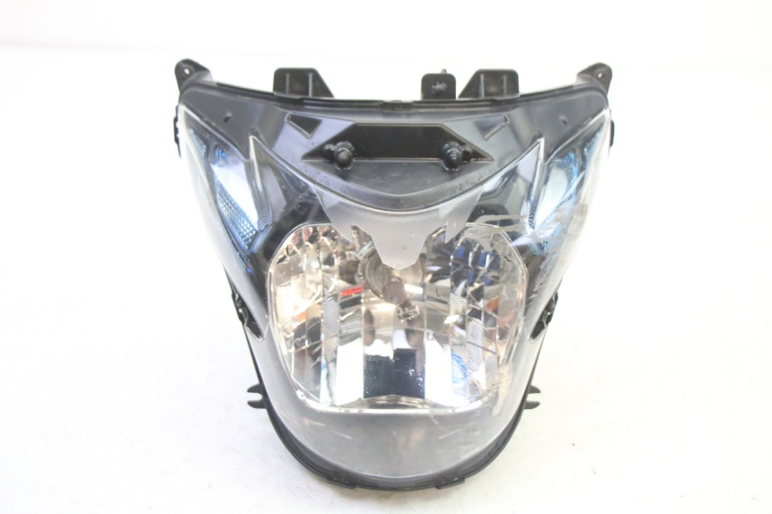 photo de PHARE AVANT SUZUKI GSR 750 (2011 - 2017)
