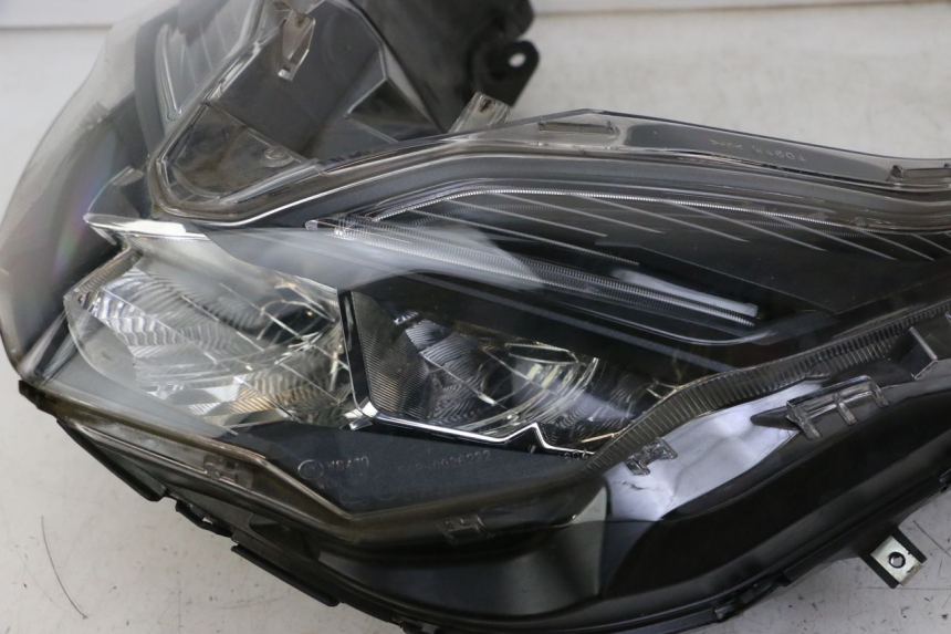 photo de PHARE AVANT HONDA FORZA 125 (2021 - 2025)