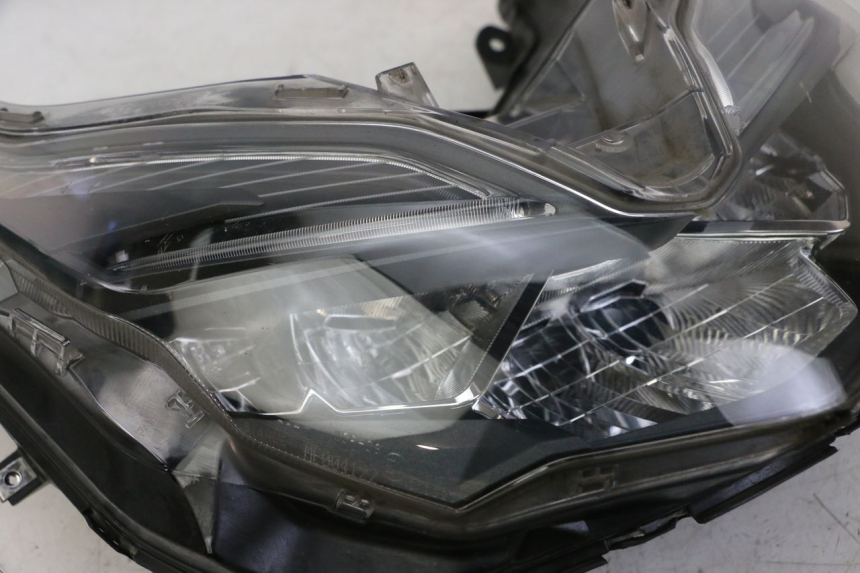 photo de PHARE AVANT HONDA FORZA 125 (2021 - 2025)