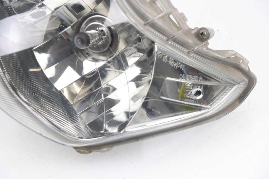 photo de PHARE AVANT HONDA VISION 50 (2011 - 2015)