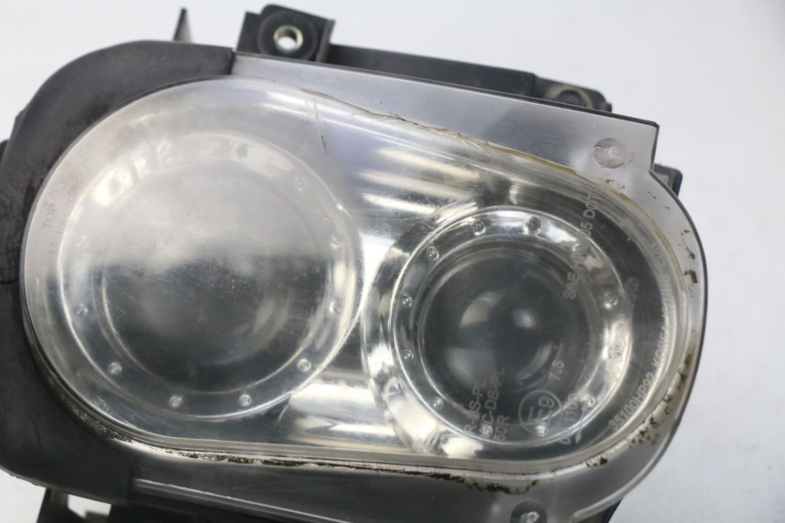 photo de PHARE AVANT HYOSUNG COMET GTR 125 (2007 - 2014)