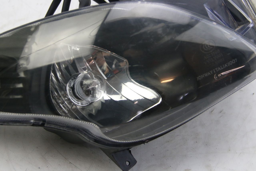 photo de PHARE AVANT REVATTO IMPERATOR 125 (2007 - 2015)