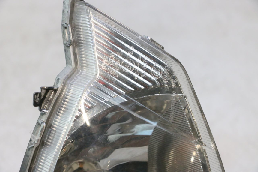 photo de PHARE AVANT RIDE JUMP 2T 50 (2012 - 2017) - Détail de la pièce