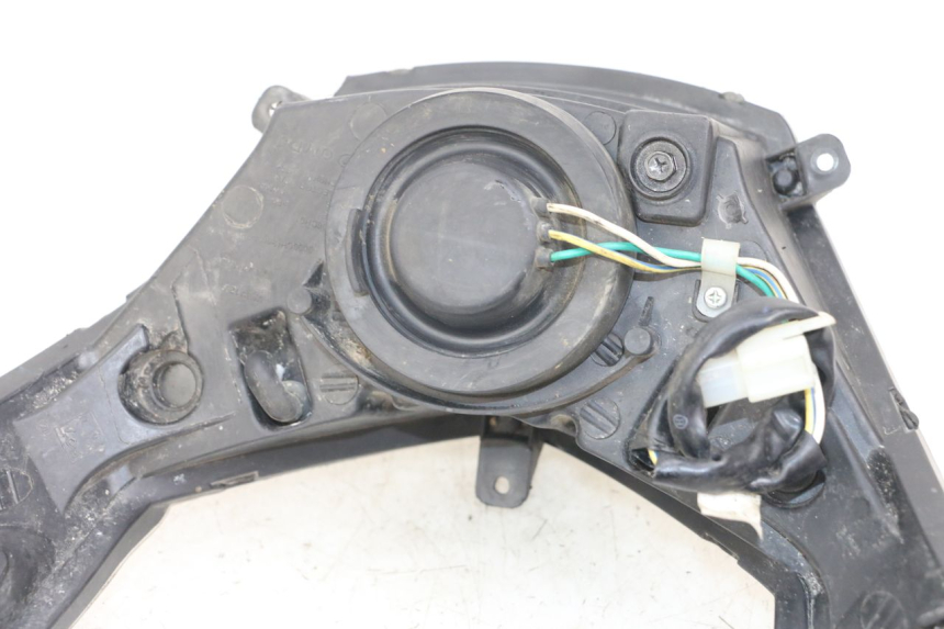 photo de PHARE AVANT PEUGEOT KISBEE 2T 50 (2018 - 2022)