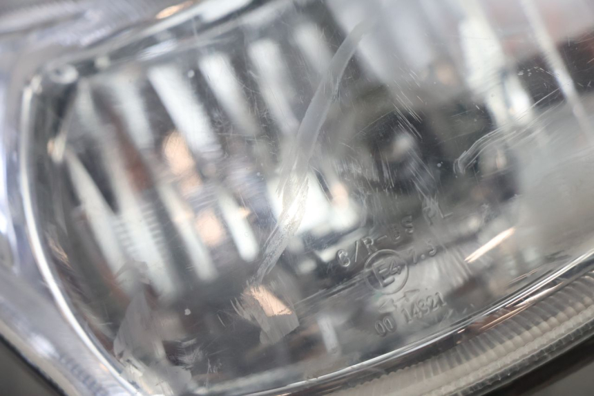 photo de PHARE AVANT PEUGEOT KISBEE 2T 50 (2010 - 2017) - Zoom état d’usage
