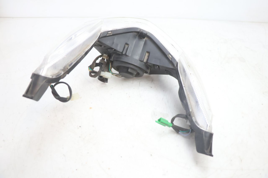 photo de PHARE AVANT PEUGEOT KISBEE 2T 50 (2010 - 2017) - Points de fixation