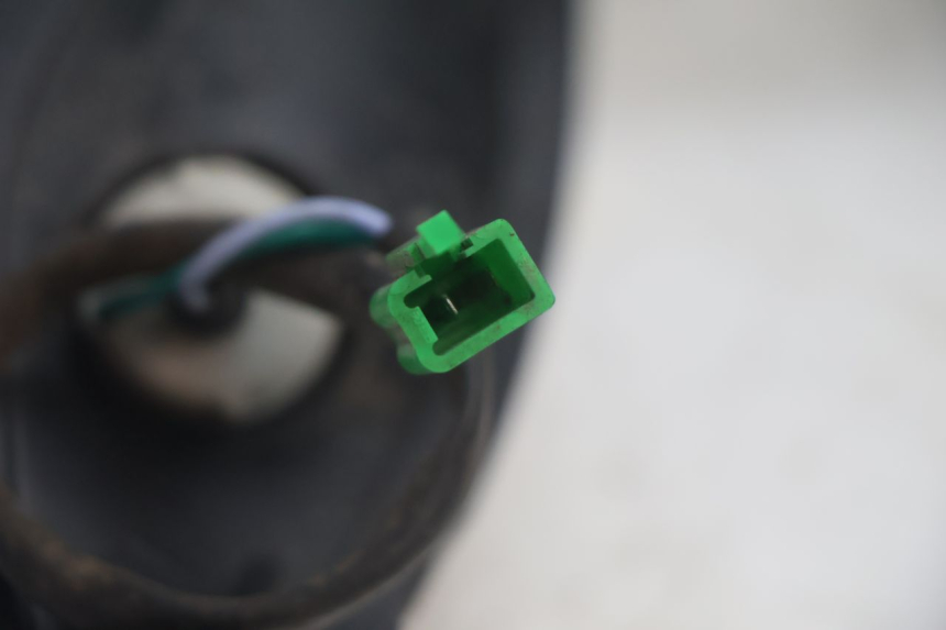 photo de PHARE AVANT PEUGEOT KISBEE 2T 50 (2010 - 2017) - Marquages et références