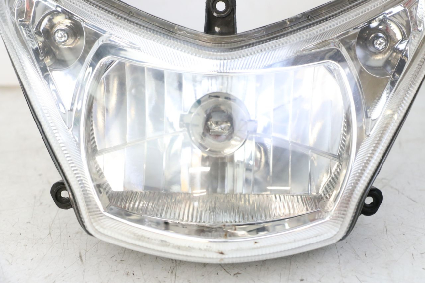 photo de PHARE AVANT PEUGEOT KISBEE 4T 50 (2018 - 2022)