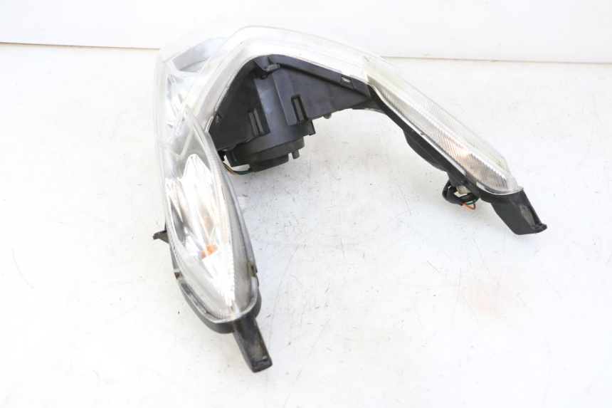 photo de PHARE AVANT PEUGEOT KISBEE 4T 50 (2018 - 2022)