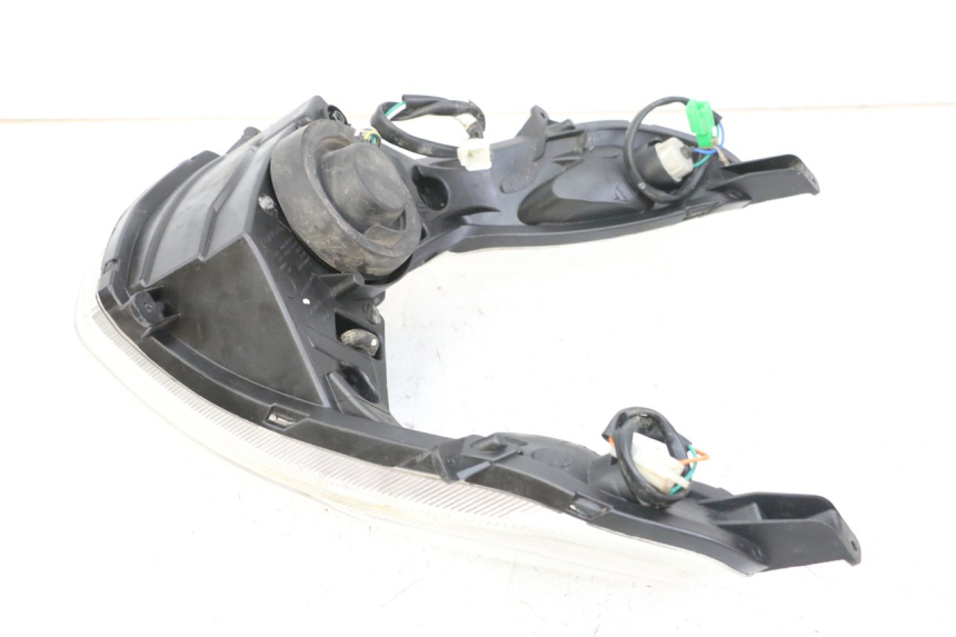 photo de PHARE AVANT PEUGEOT KISBEE 4T 50 (2018 - 2022)