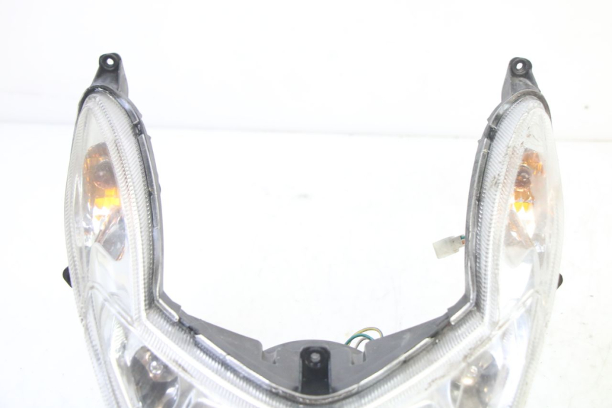 photo de PHARE AVANT PEUGEOT KISBEE 4T 50 (2018 - 2022)