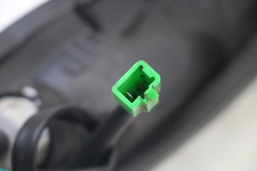 photo de PHARE AVANT PEUGEOT KISBEE 4T 50 (2018 - 2022)