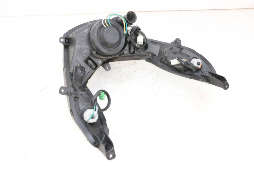 photo de PHARE AVANT PEUGEOT KISBEE 4T 50 (2010 - 2017) - Zoom état d’usage