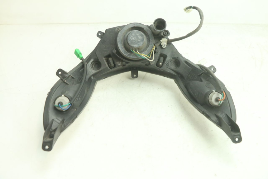 photo de PHARE AVANT PEUGEOT KISBEE 4T 50 (2018 - 2022) - Vue d’ensemble