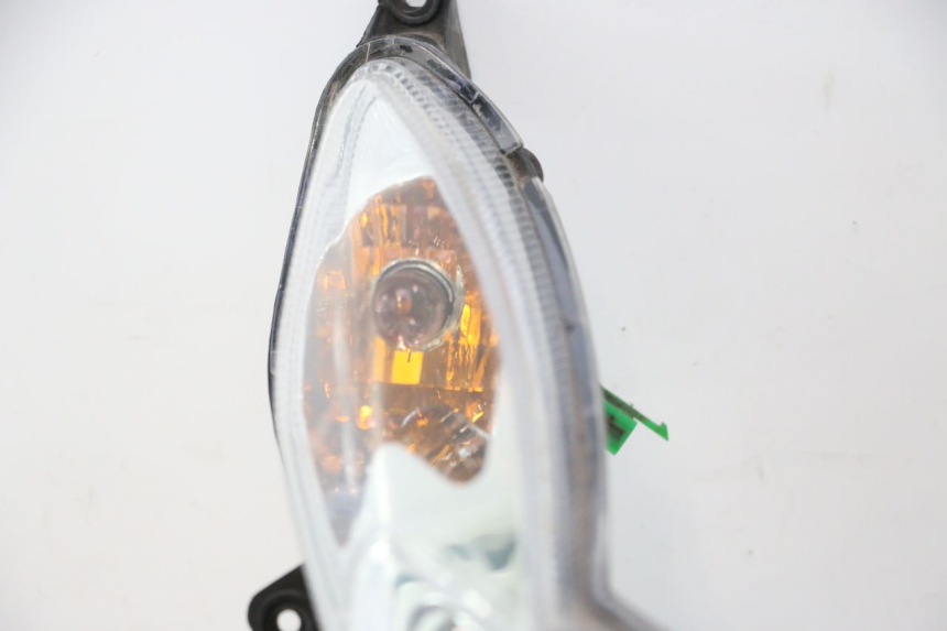 photo de PHARE AVANT PEUGEOT KISBEE 4T 50 (2010 - 2017) - Zoom qualité