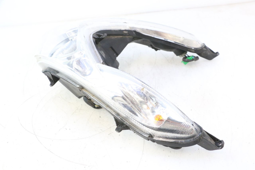 photo de PHARE AVANT PEUGEOT KISBEE 4T 50 (2018 - 2022) - Vue d’ensemble