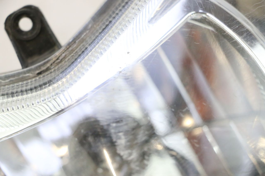 photo de PHARE AVANT PEUGEOT KISBEE 4T 50 (2023 - 2026) - Aperçu profil