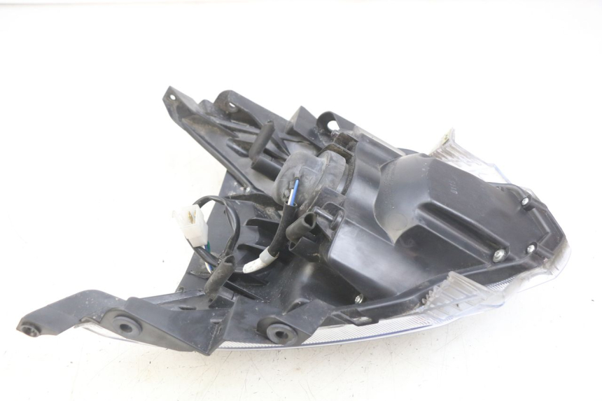 photo de PHARE AVANT KYMCO AGILITY 16+ 4T 50 (2018 - 2023)