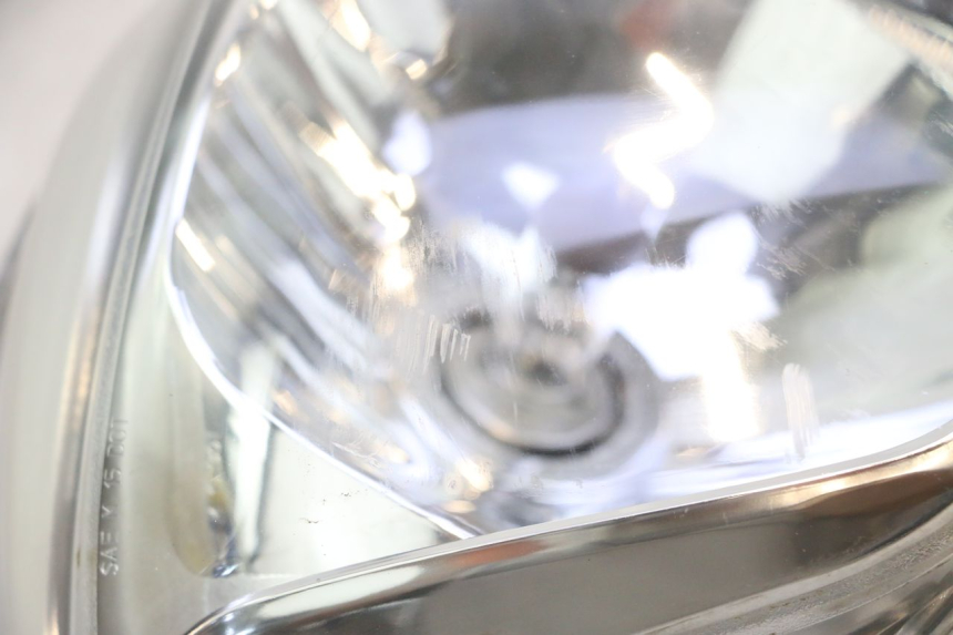 photo de PHARE AVANT PIAGGIO LIBERTY IGET 4T 50 (2015 - 2020) - Détails caractéristiques