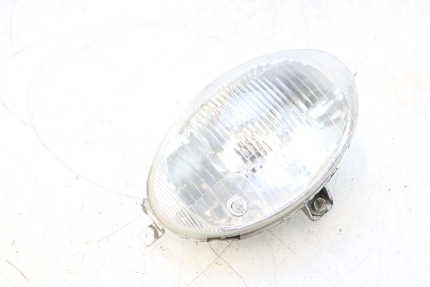 photo de PHARE AVANT PIAGGIO LIBERTY 50 (1998 - 2003) - Autre angle de vue