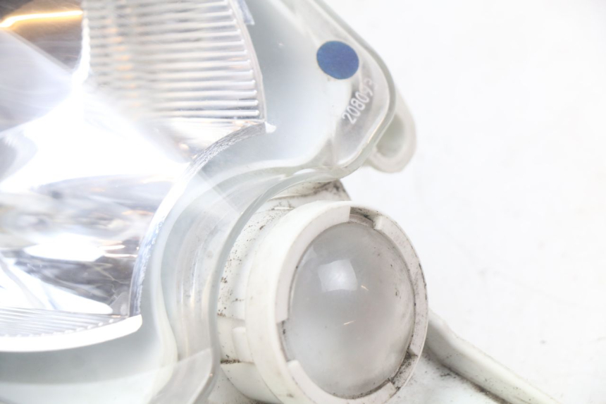 photo de PHARE AVANT PEUGEOT LUDIX BLASTER 50 (2006 - 2014) - Points de fixation