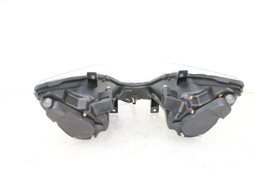 photo de PHARE AVANT PIAGGIO MP3 HPE 300 (2019 - 2026) - Vue produit