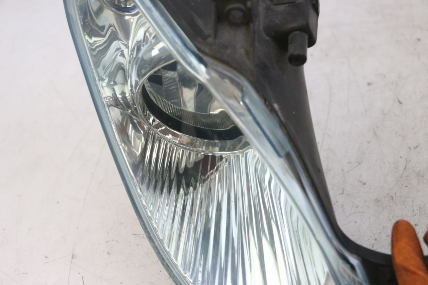photo de PHARE AVANT PIAGGIO MP3 LT 300 (2010 - 2016)