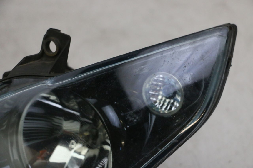 photo de PHARE AVANT PIAGGIO MP3 LT 400 (2007 - 2012)