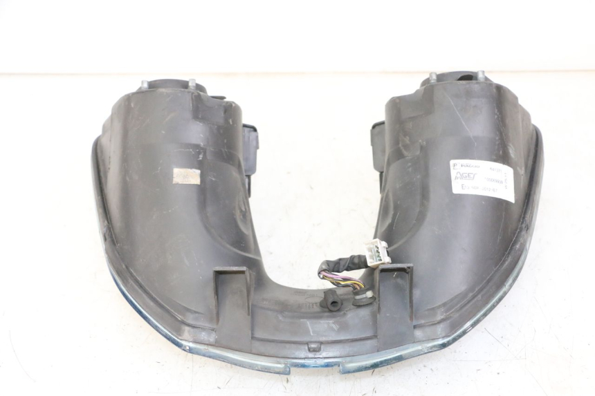photo de PHARE AVANT PIAGGIO MP3 LT 400 (2007 - 2012)