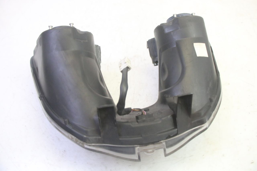 photo de PHARE AVANT PIAGGIO MP3 500 (2016 - 2018) - Vue d’ensemble