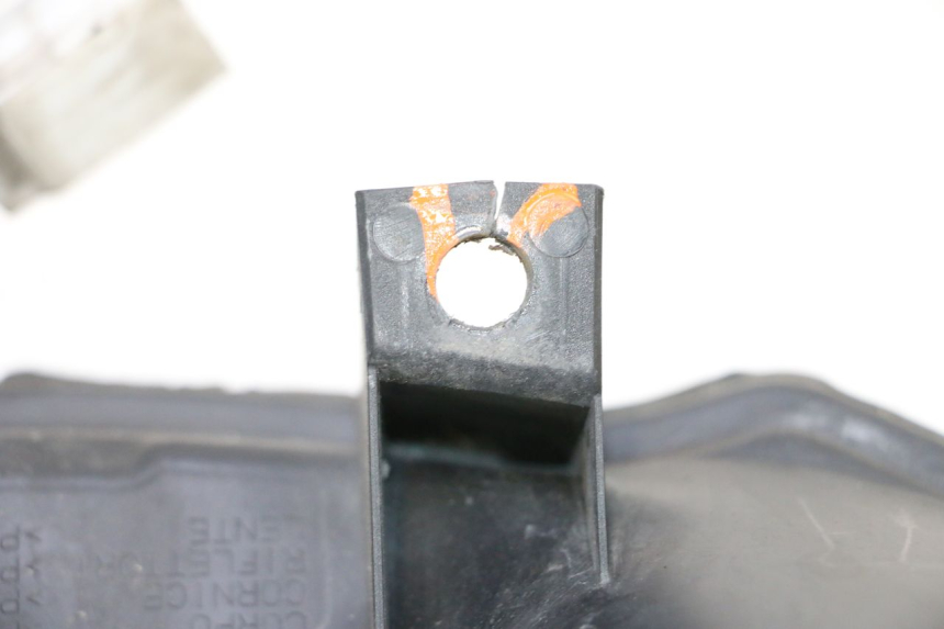 photo de PHARE AVANT PIAGGIO MP3 RL 250 (2006 - 2010) - Inspection visuelle