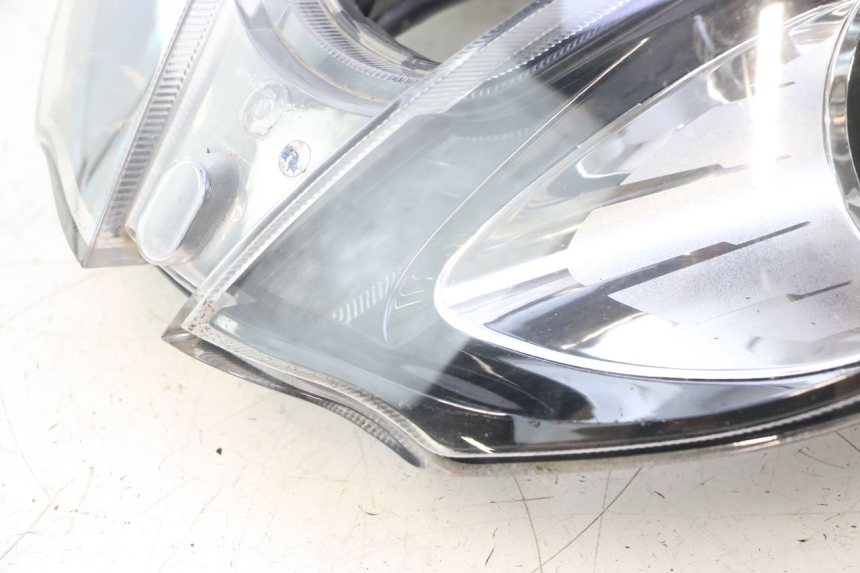 photo de PHARE AVANT PIAGGIO MP3 500 (2016 - 2018) - Zoom qualité