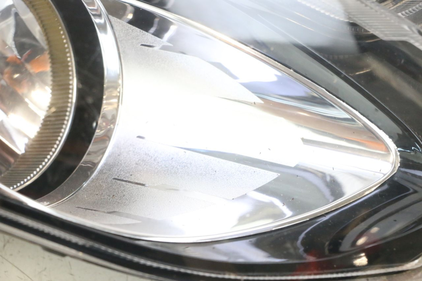 photo de PHARE AVANT PIAGGIO MP3 500 (2016 - 2018) - Vue principale