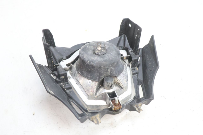 photo de PHARE AVANT RIEJU MRT PRO SUPERMOTARD 50 (2007 - 2018) - Autre angle de vue